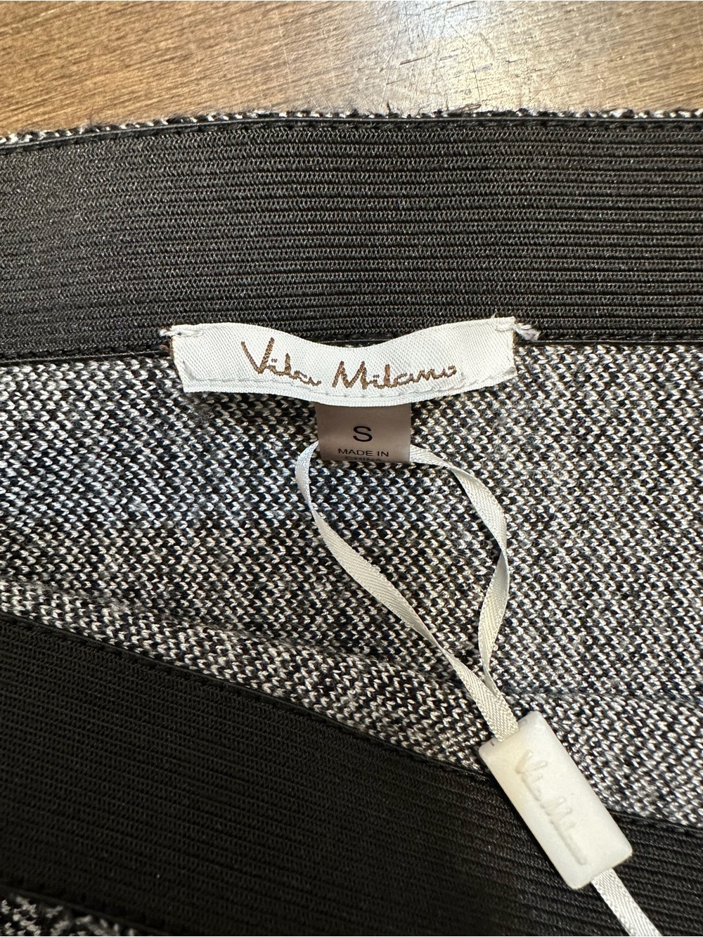Vila Milano Black and White A-Line Knit Skirt - Picture 4 of 4